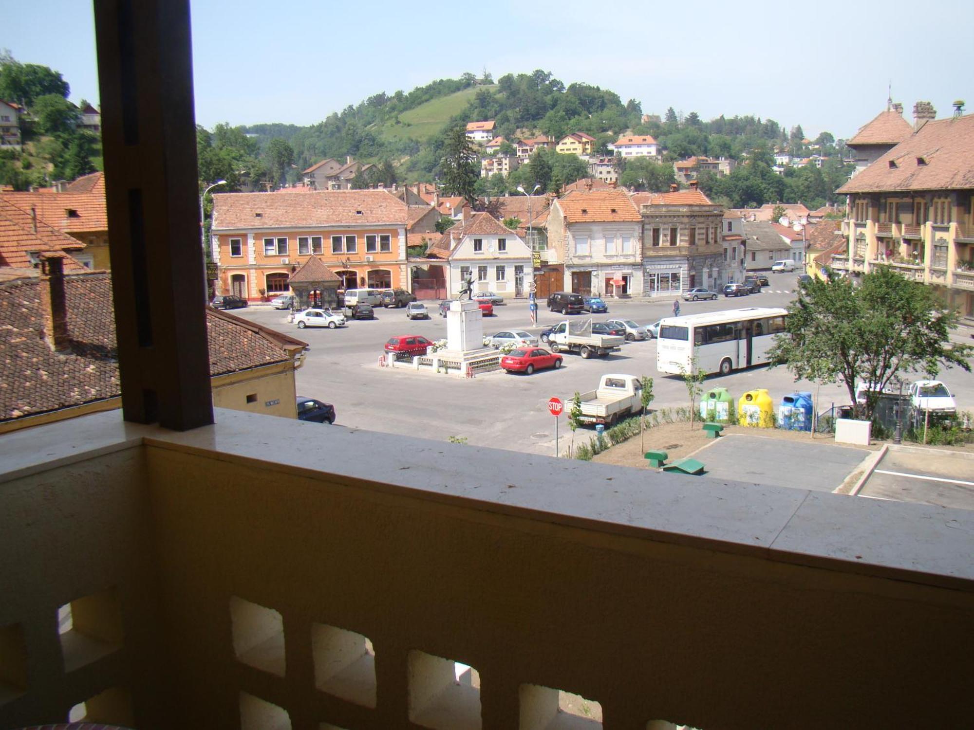 Coroana Brasovului Hotel Exterior photo