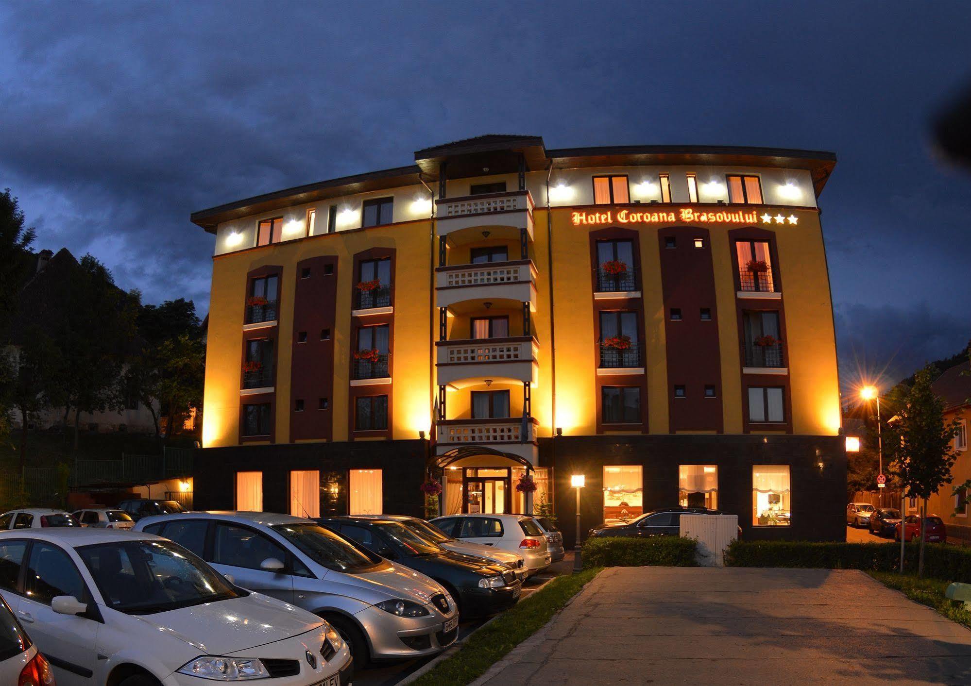 Coroana Brasovului Hotel Exterior photo